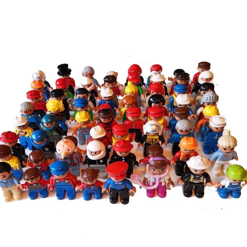 Lego Duplo 20 Figuren verschiedene Menschen Kinder Oma Eltern Kinder